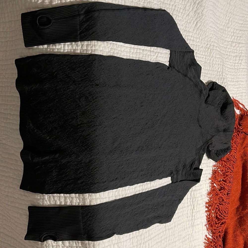 Lululemon Hooded Black Long Sleeve Shirt with Thumb Holes